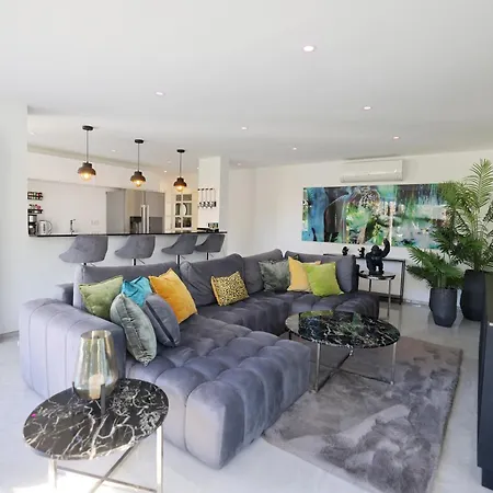 Sun Club Luxus Projecto 65 بيت للعطل *